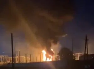 Ucraina a atacat Rusia cu zeci de drone. O gară a luat foc, iar o persoană a murit