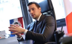 Percheziție de amploare la sediul partidului Rassemblement National din Paris