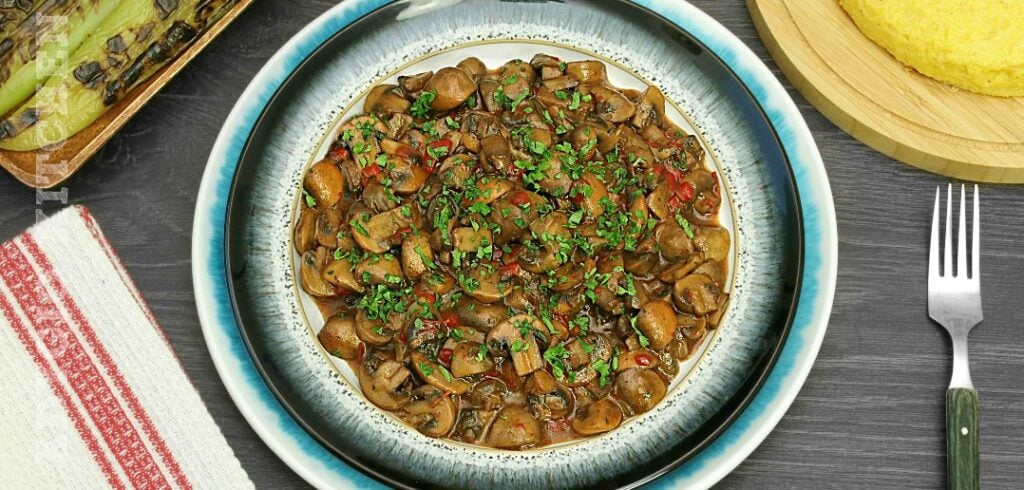 Cum să faci o tocăniță de ciuperci rapidă și gustoasă