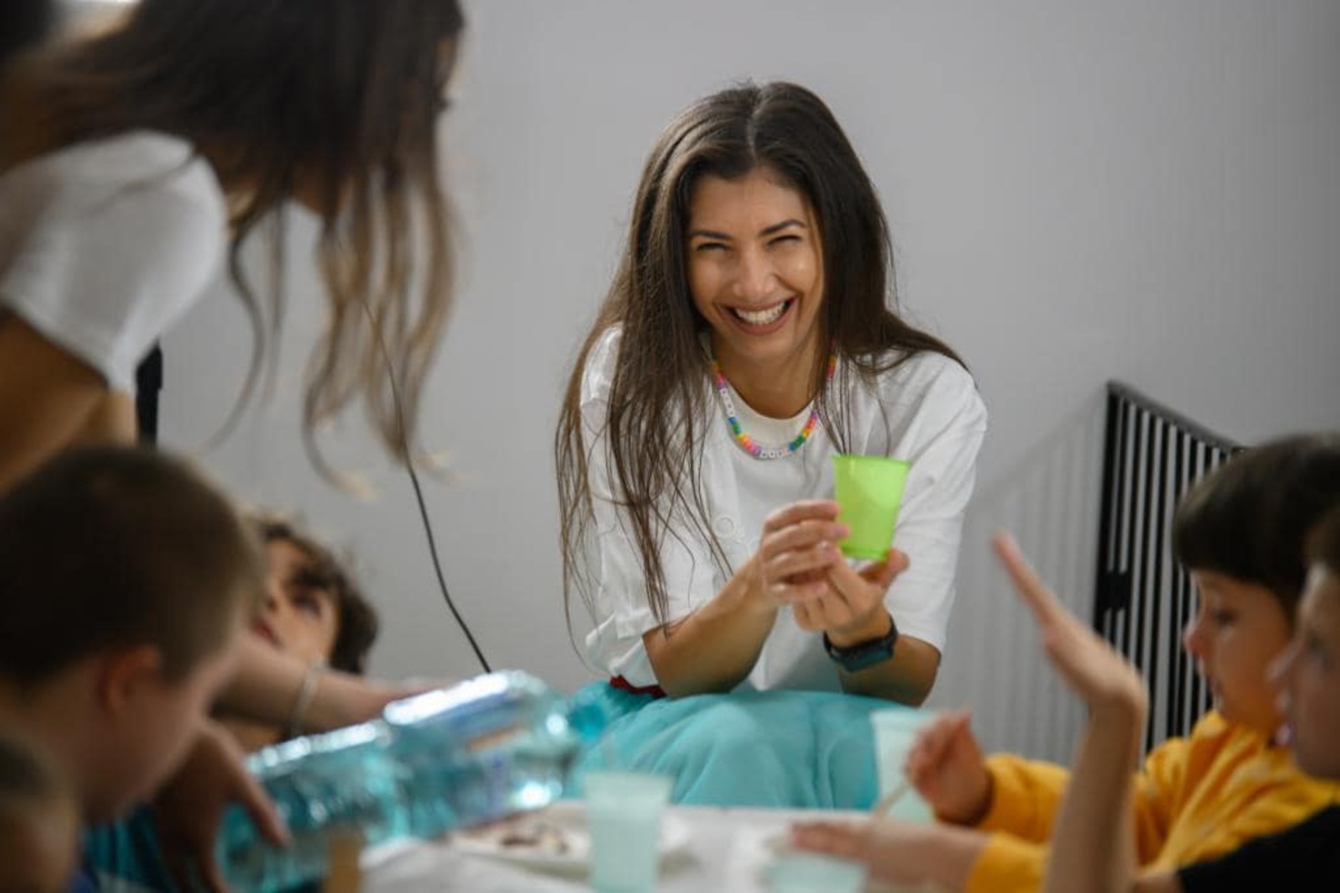 Beatrice Busuioc este psiholog, psihoterapeut și analist comportamental, cu experiență în lucrul cu copii și familii. (sursă foto: arhivă personală)