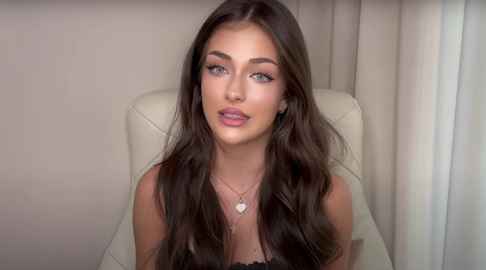 Scandal între influencerițele momentului. Bostanică, jigniri urâte la adresa lui Beregoi