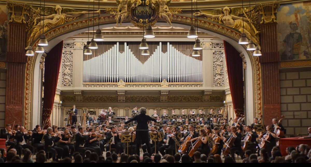 Viața lui Sergiu Celibidache prinde formă pe ecran. Primele imagini din „Cravata Galbenă”. Video