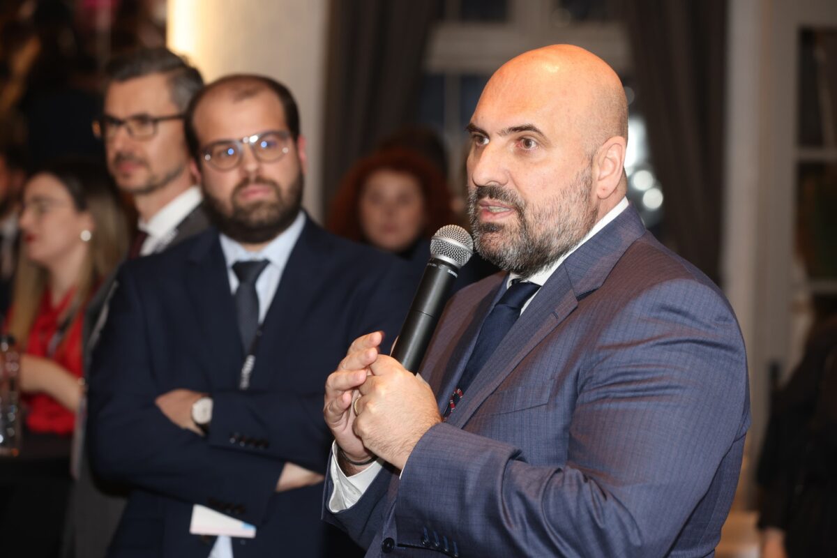 Firma „Țuca Zbârcea & Asociații” respinge speculațiile cu privire la numirea avocatului Gabriel Zbârcea la SRI