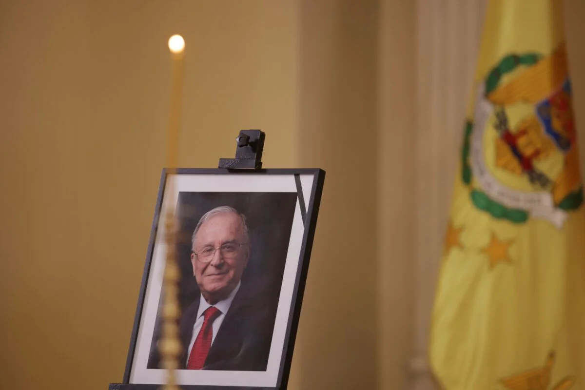 China comunistă, condoleanțe pentru Ion Iliescu după înmormântare: Un vechi prieten