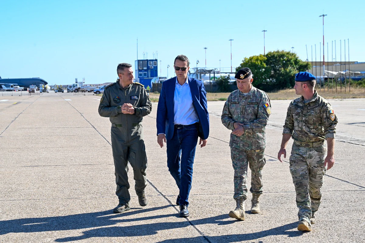 Cum a scăpat Moșteanu de armată: Am tot lălăit-o cu școala, dar știu să trag cu arma