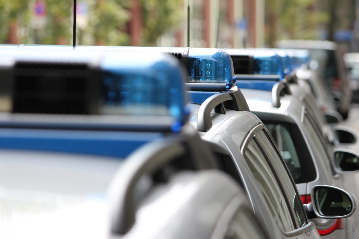 Și-a ucis logodnica, apoi s-a sinucis alături de copilul de trei luni, provocând un accident