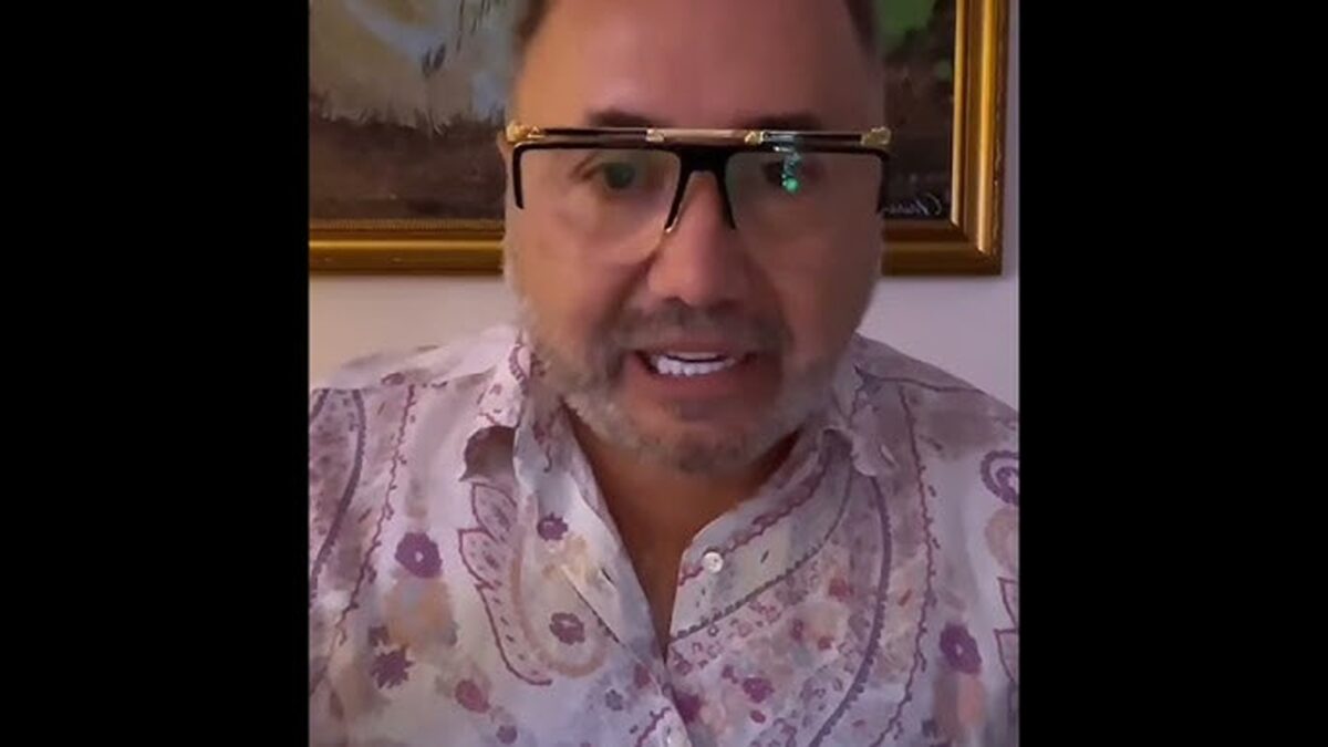 Cristian Rizea, acuzat de furt de identitate după lansarea unei televiziuni cu o siglă similară România TV. Reacția CNA