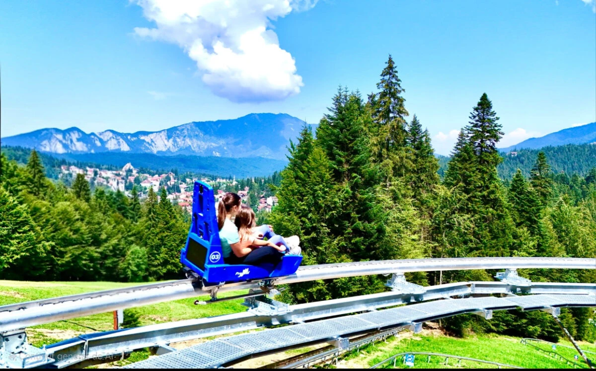 Sania de vară, noua atracție a turiștilor care ajung la Predeal. Va funcționa pe tot parcursul anului