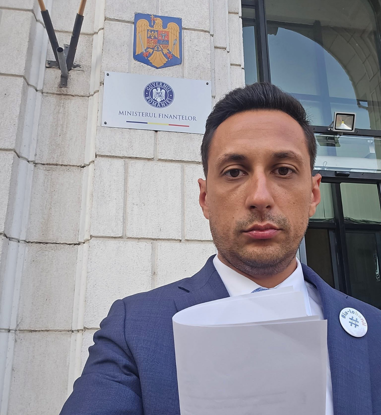 Cât de bogat este independentul Vlad Gheorghe. Candidatul la Primăria Capitalei deține patru terenuri și trei case