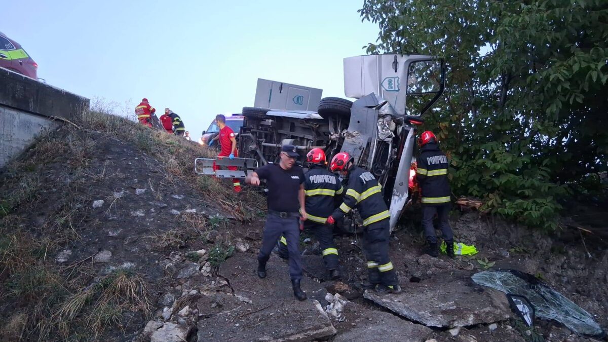 Accident teribil în Bihor. femeie în stare gravă după ce marfa pe care o transporta a căzut peste ea