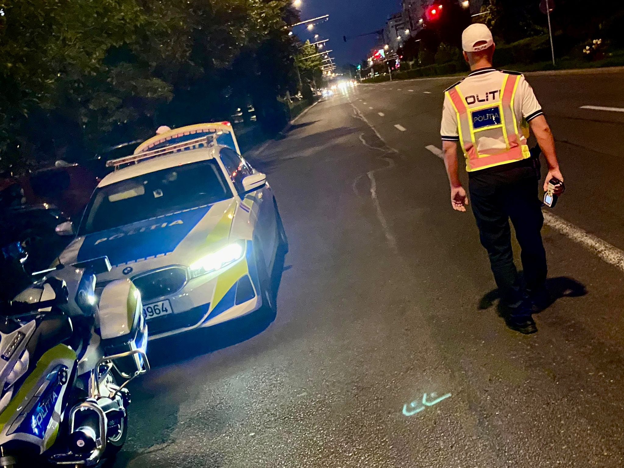 Acuzații de corupție pentru doi polițiști. Au fost trimiși în judecată