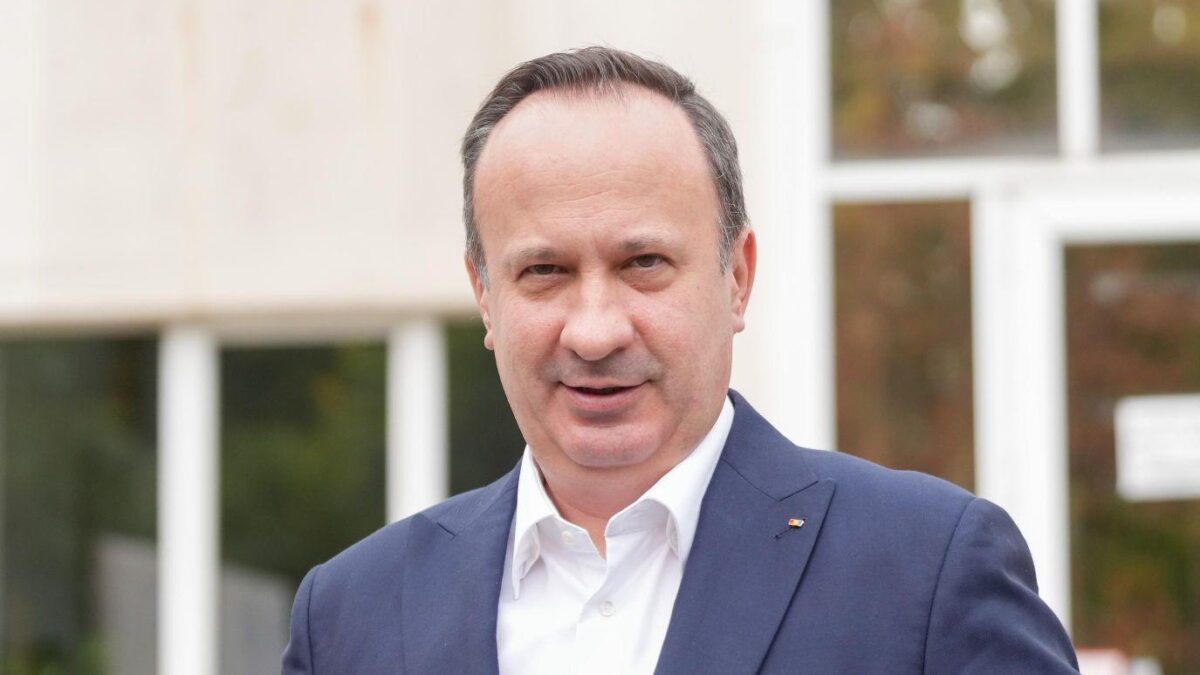 Câciu, despre menținerea plafonării prețurilor la alimentele de bază: Cei care au mințit nu vor recunaoște acest lucru