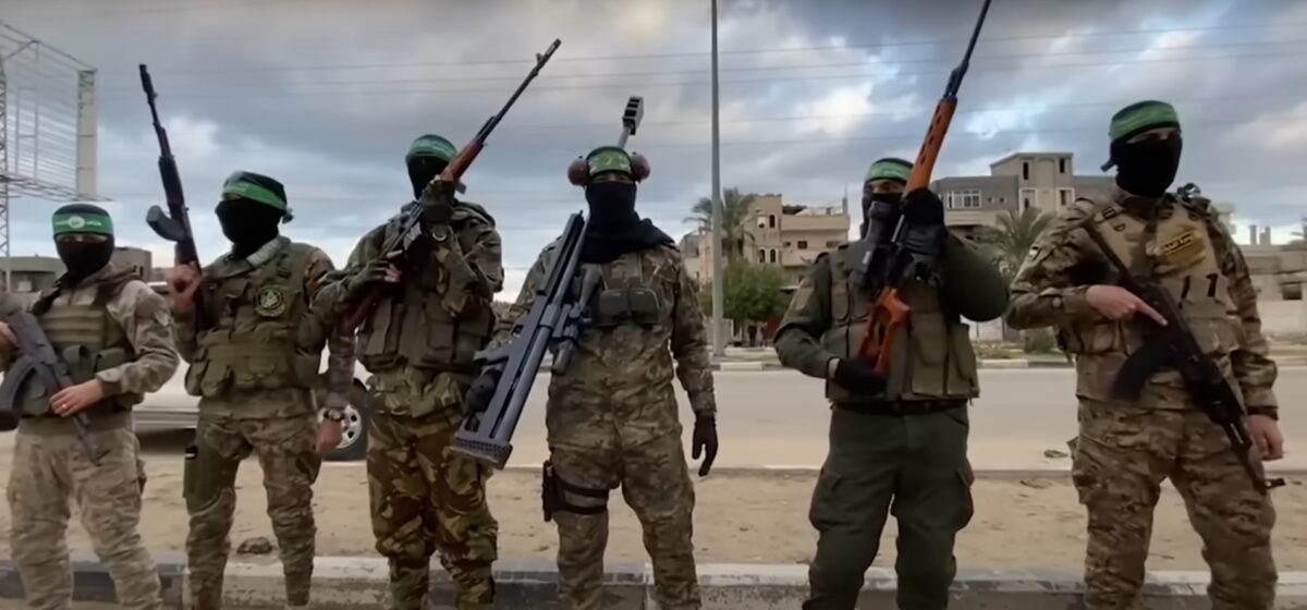 Teroriștii Hamas au trecut la execuții publice, în uralele palestinienilor care-i susțin