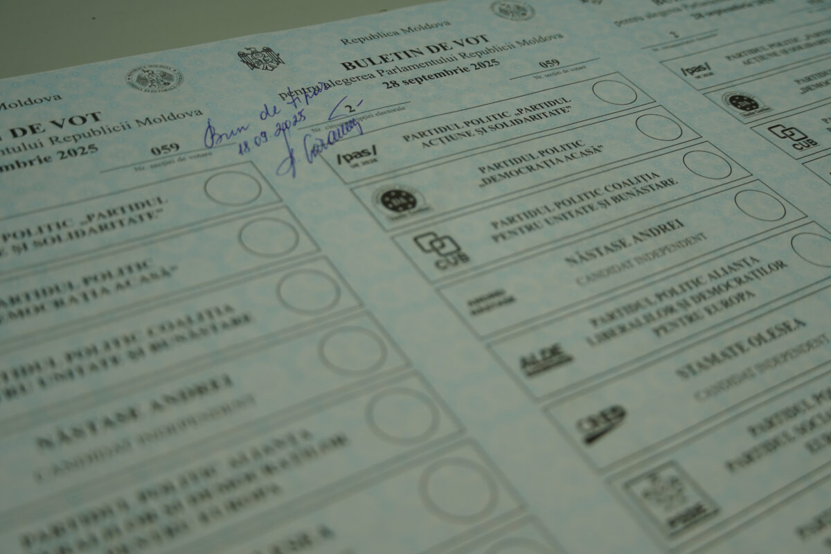 Tiparul buletinelor de vot a început la Chișinău. Costul total, aproape 2 milioane de lei