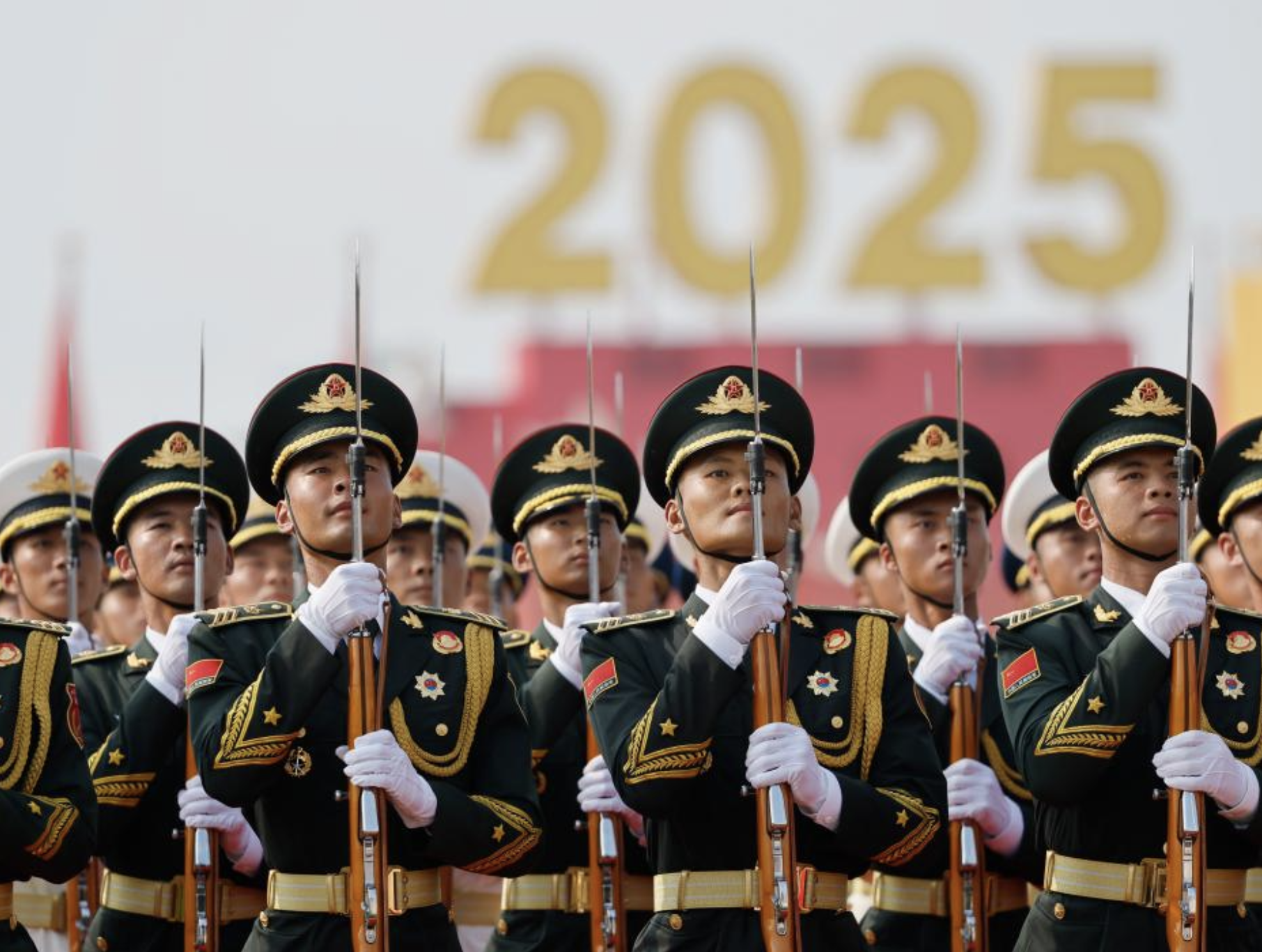 China pregătește o armată de super-soldați care nu simt frigul sau durerea