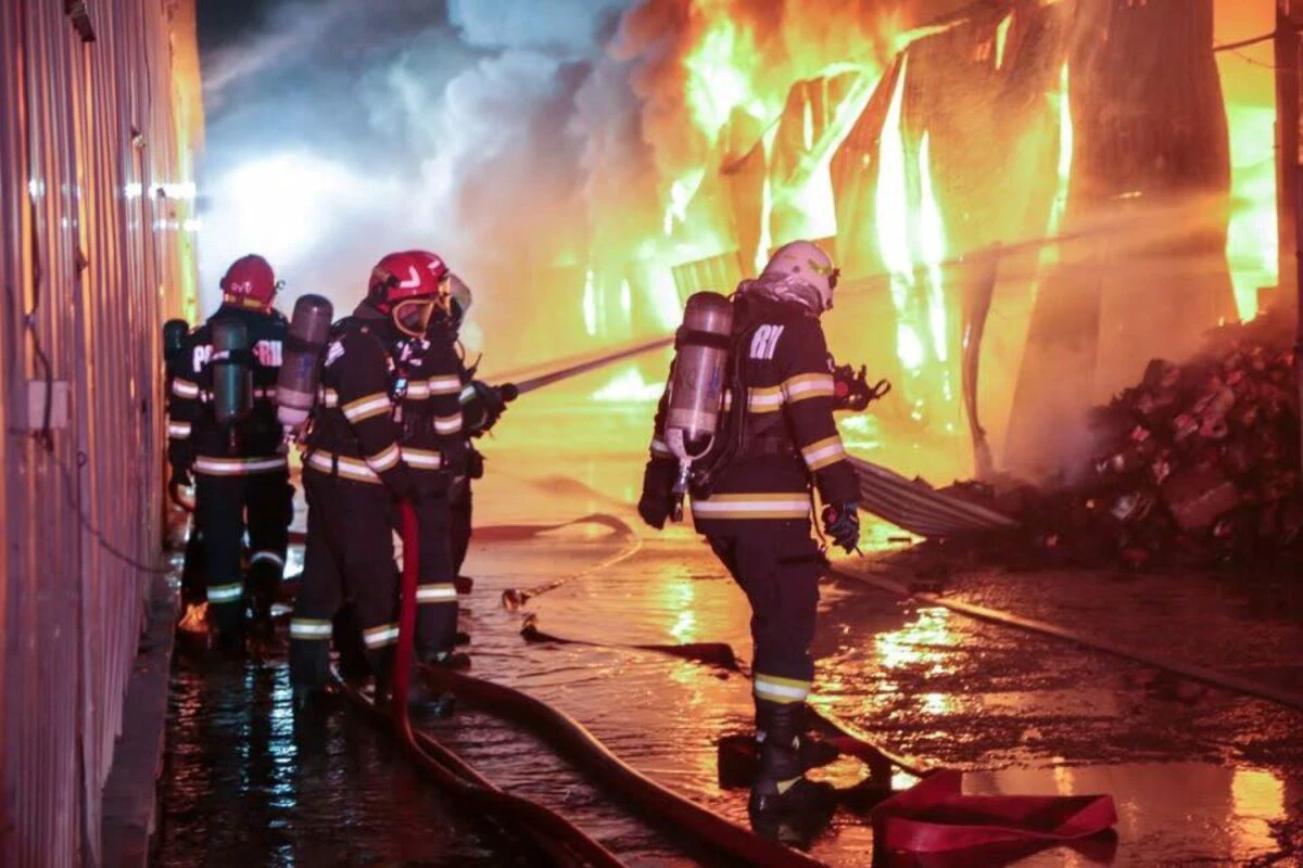 Incendiu la un centru pentru persoane cu dizabilități din Fundu Moldovei. Din ce cauză s-a declanșat incidentul