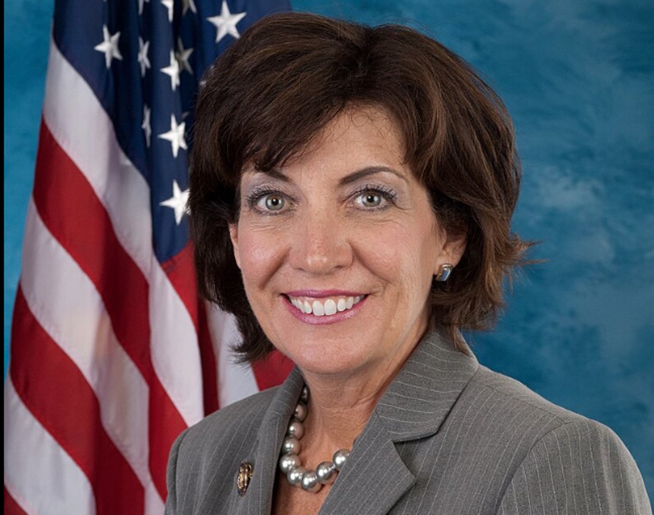 Guvernatoarea democrată de New York îl susține pe candidatul comunist