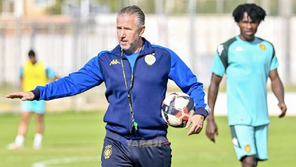 Reghecampf, acuzat că ar fi arogant, după ce echipa sa a pierdut meciul cu Singida Black Stars