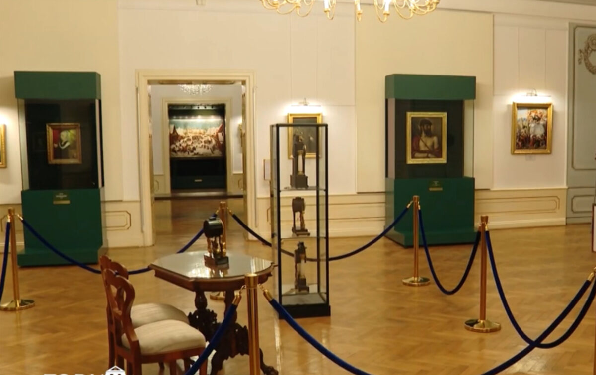 Povestea celui mai vechi muzeu din România. A fost ținta unui jaf care a rămas în istorie