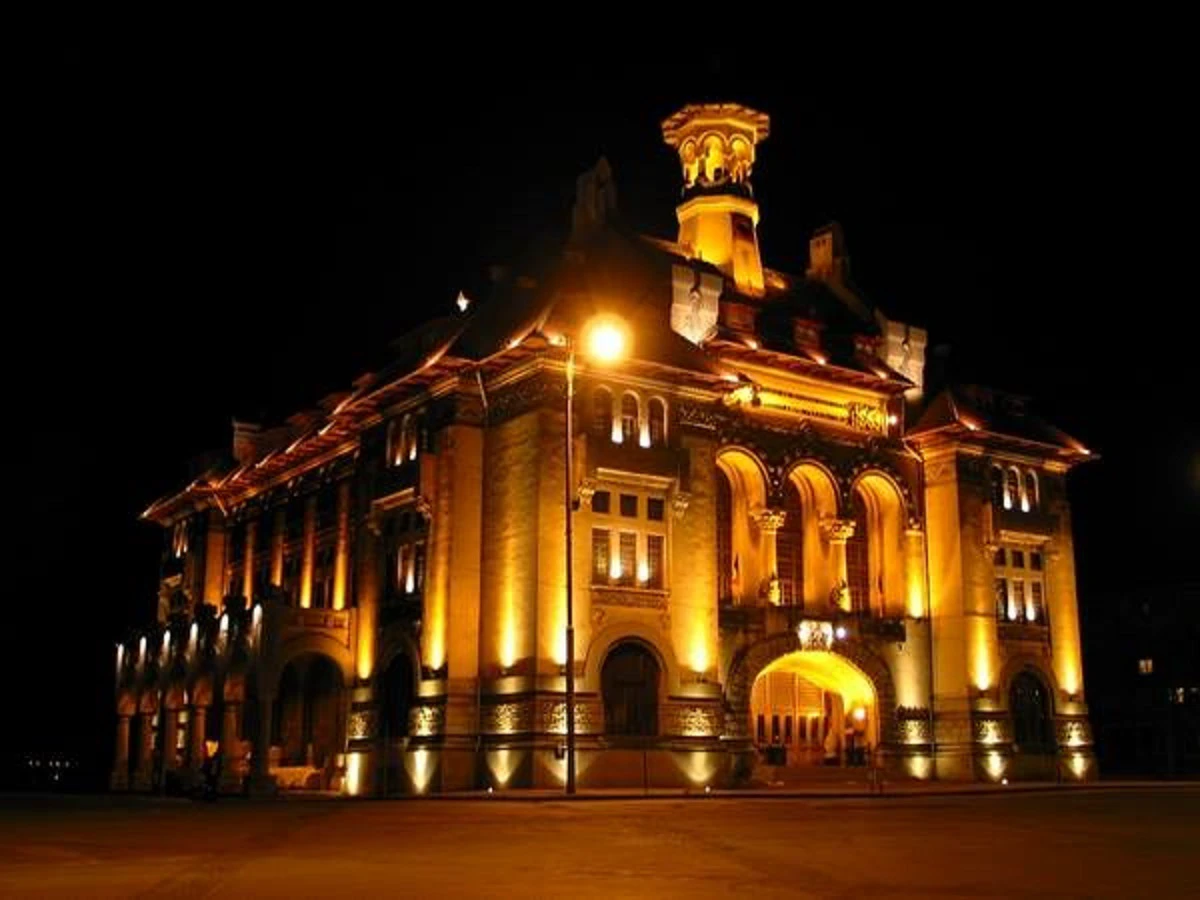 Cine plăteşte pentru memoria noastră. Cât costă să păstrezi un muzeu, un cimitir eroic sau o biserică de lemn