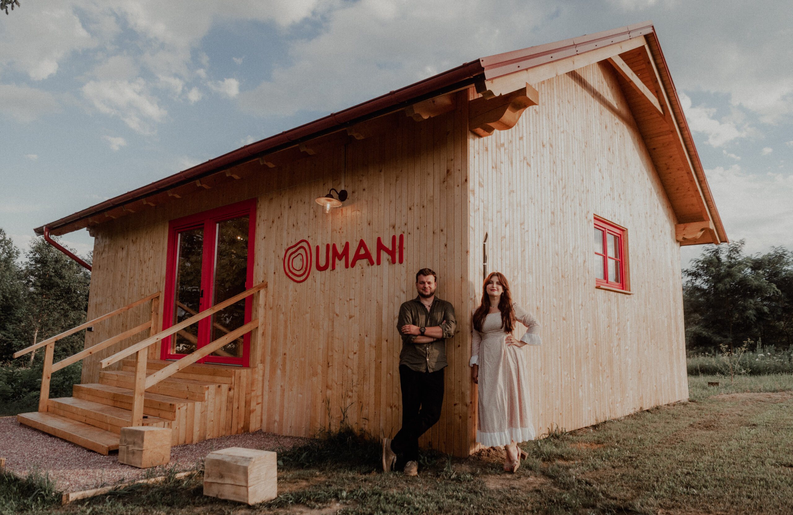 Ana și Valentin Țoc lansează „Umani”, o academie pentru creatorii de experiențe. Video