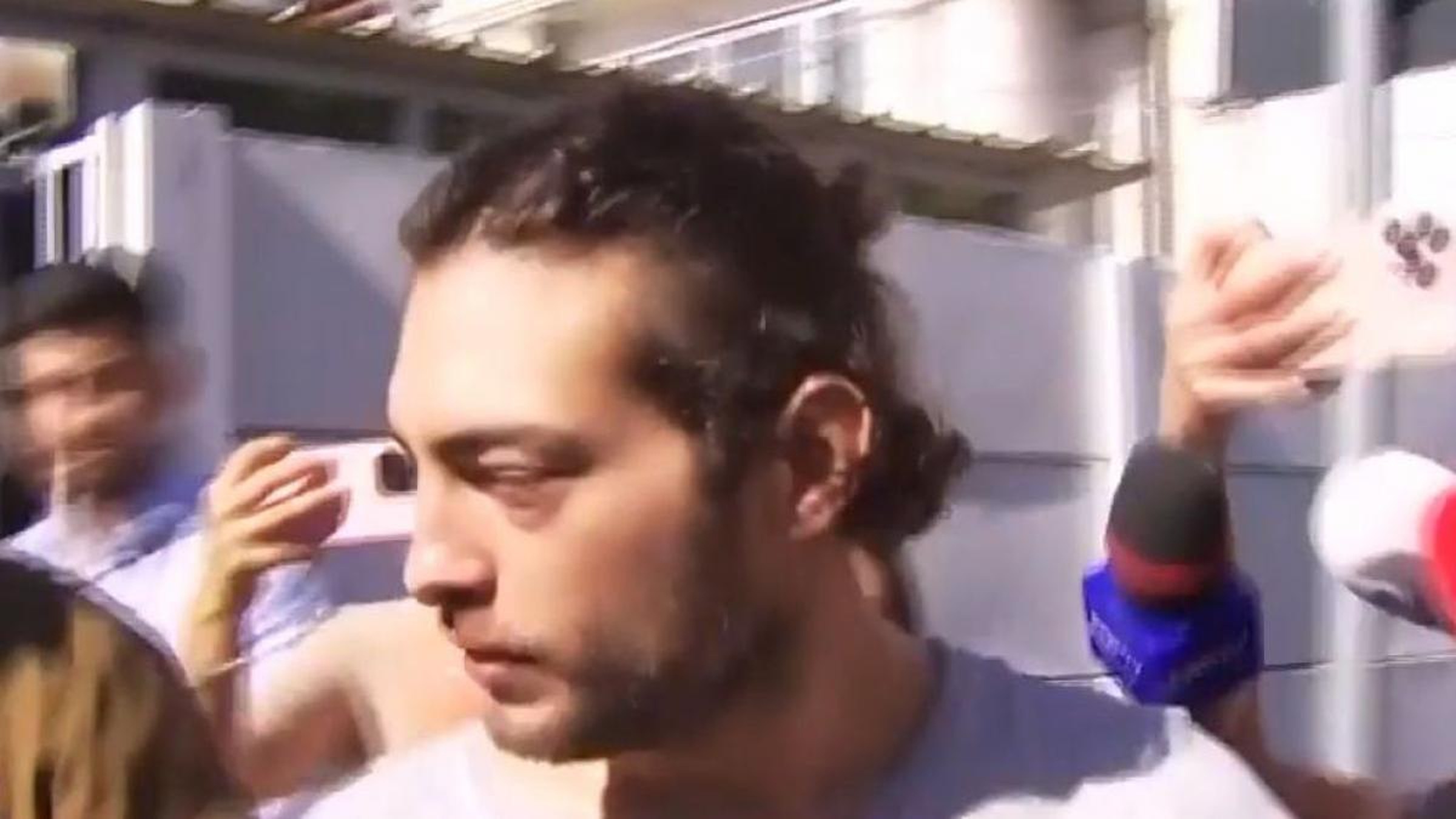 Toto Dumitrescu, din nou în centrul atenției. N-are stare nici în arestul la domiciliu