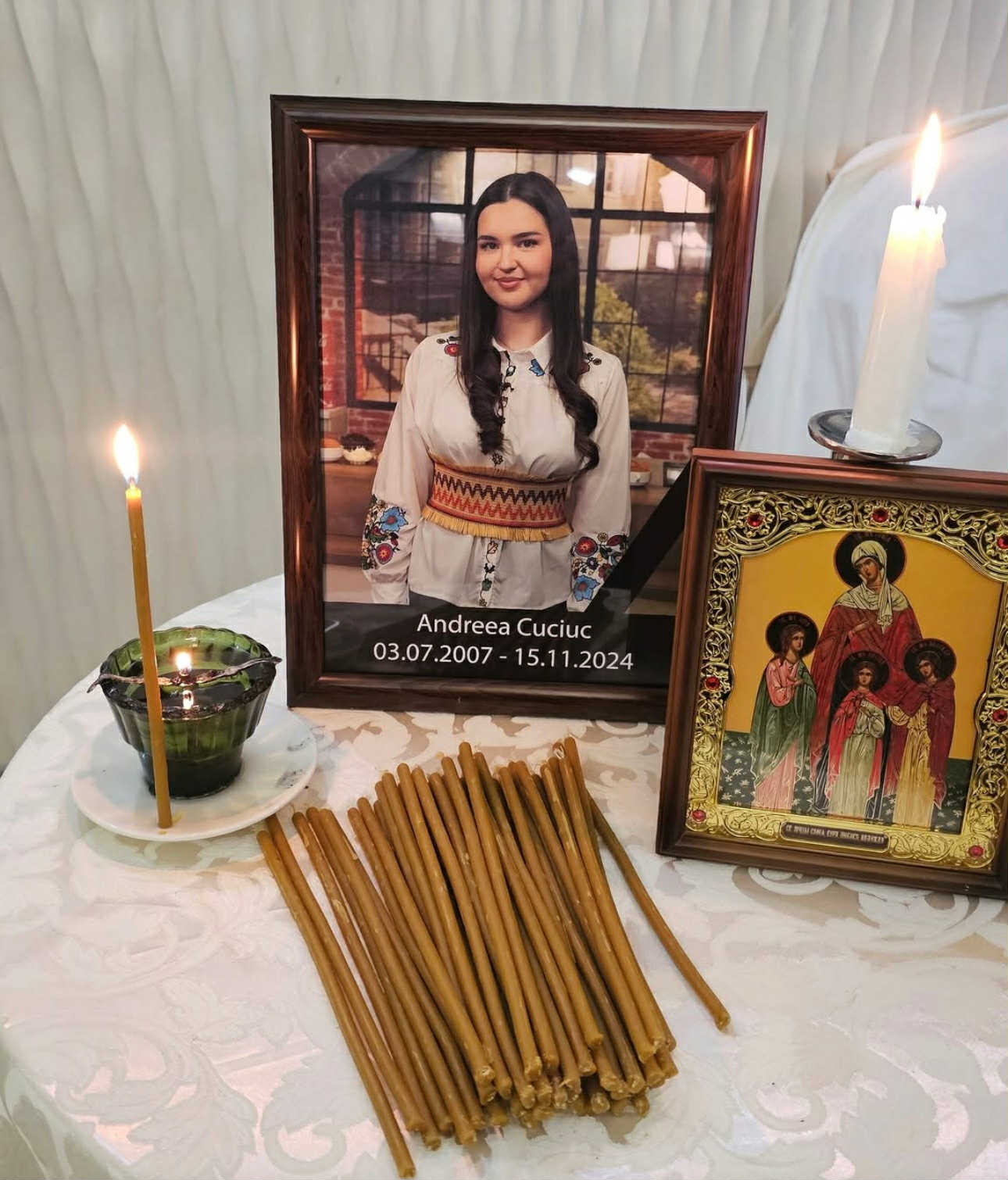 Anchetă reluată în cazul fiicei minore a interpretului Igor Cuciuc. Părinţii insistă că a fost otrăvită