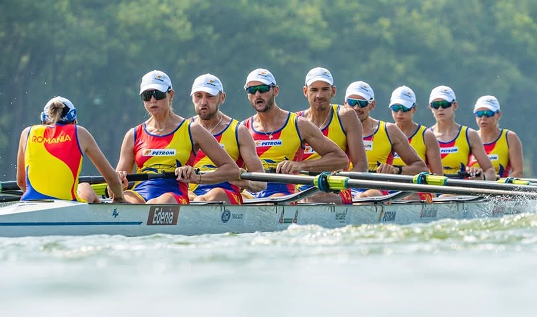 România, medalie de aur la Campionatul Mondial de Canotaj 8+1 mixt
