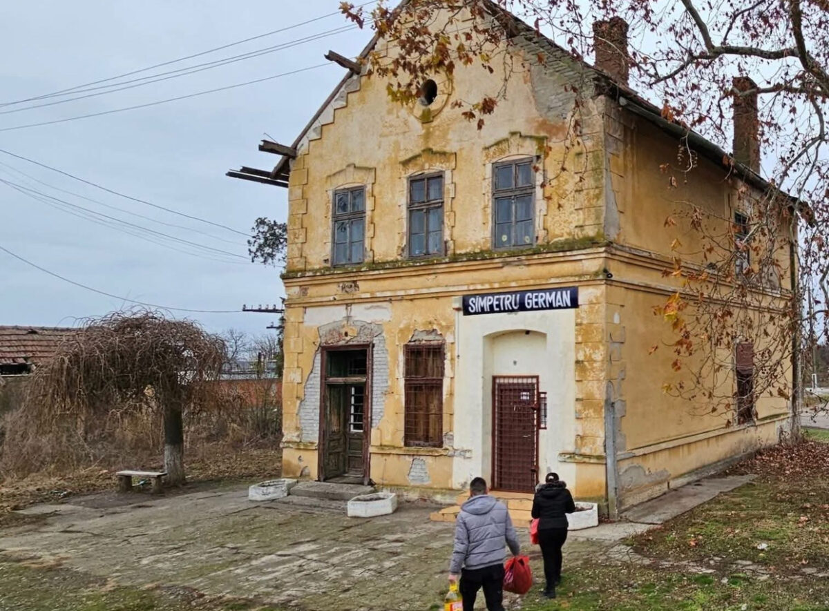 Haltele uitate ale României, un pericol pentru călători. Primar: Nu avem temei juridic să acționăm