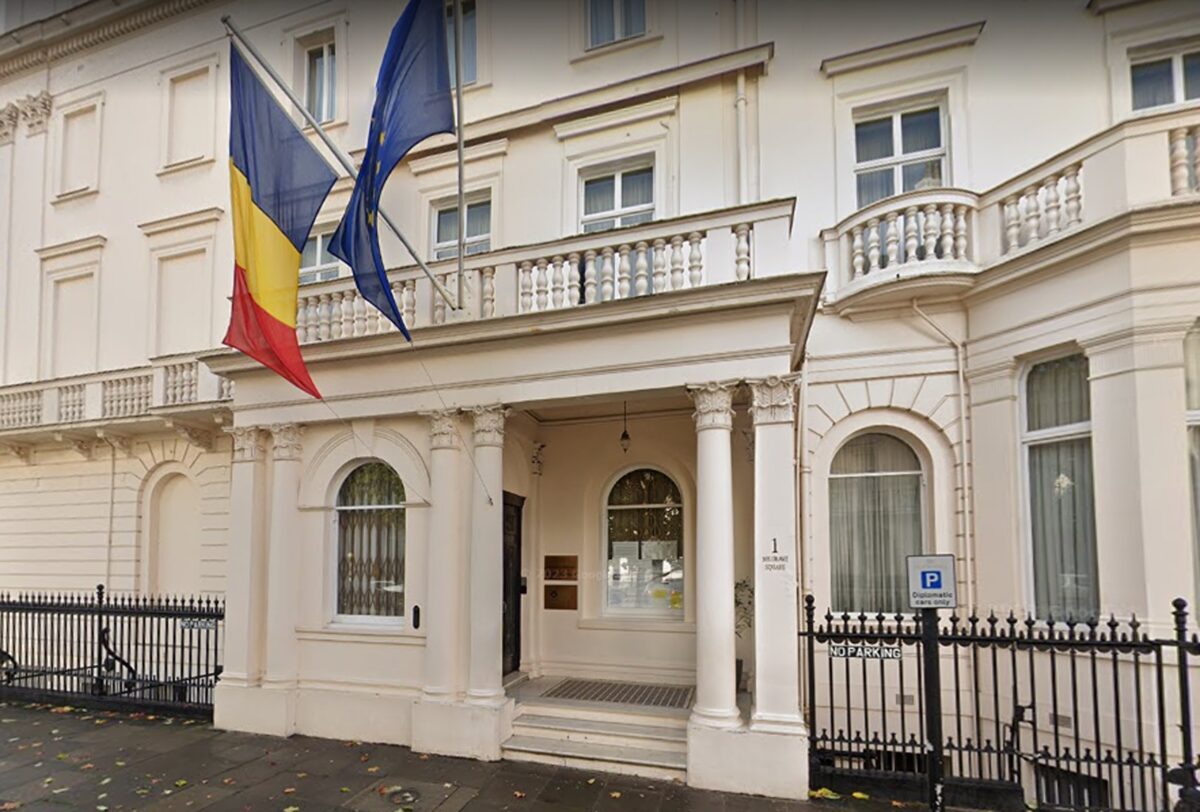 Directoarea ICR Londra, acuzată de folosirea abuzivă a unui apartament diplomatic. Poziția Aurei Woodward. Update