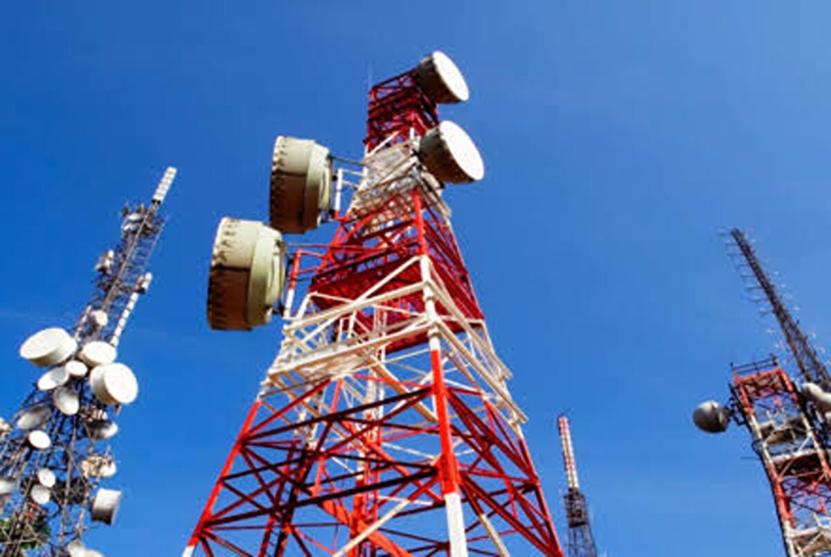 Afganistanul, fără internet după ce talibanii au blocat rețelele prin fibră optică