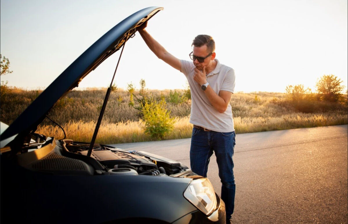 Cum te poate ajuta banca dacă rămâi cu mașina în pană