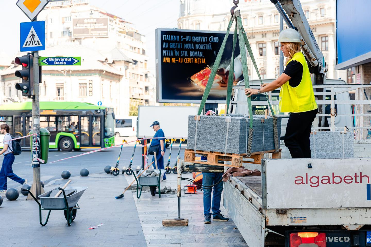 Bujduveanu, prezent la lucrările de reabilitare a liniei de tramvai 40: acest lot are 18 kilometri