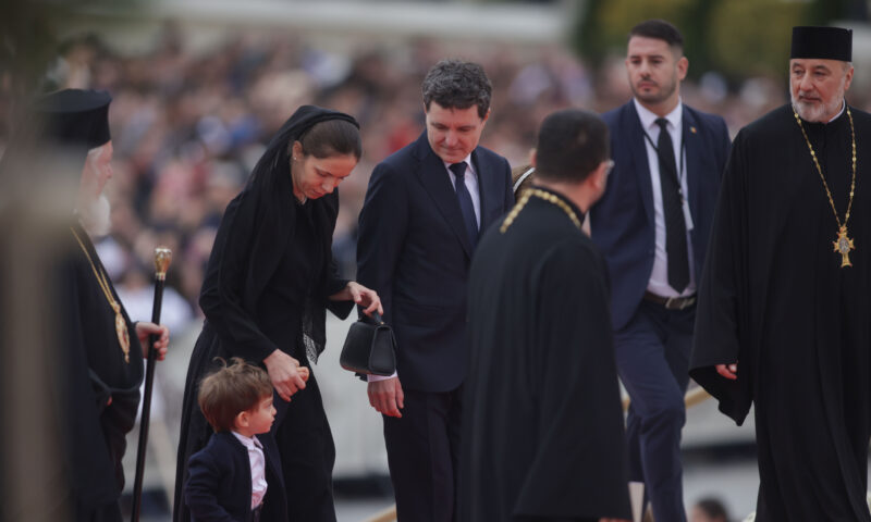 Ținuta Mirabelei Grădinaru a iscat comentarii aprinse. Pe cine a deranjat partenera lui Nicușor Dan