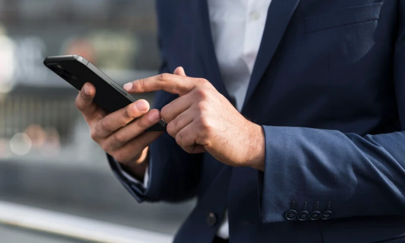 Compania de telefonie care schimbă tarifele. Mesajul primit de abonați