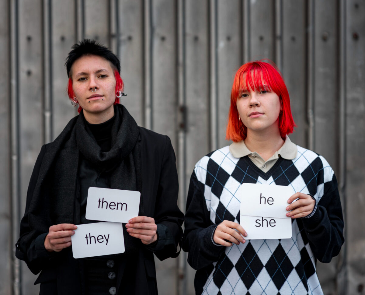 Comisia Europeană recomandă României să recunoască identitatea de gen și să asigure asistență medicală corespunzătoare