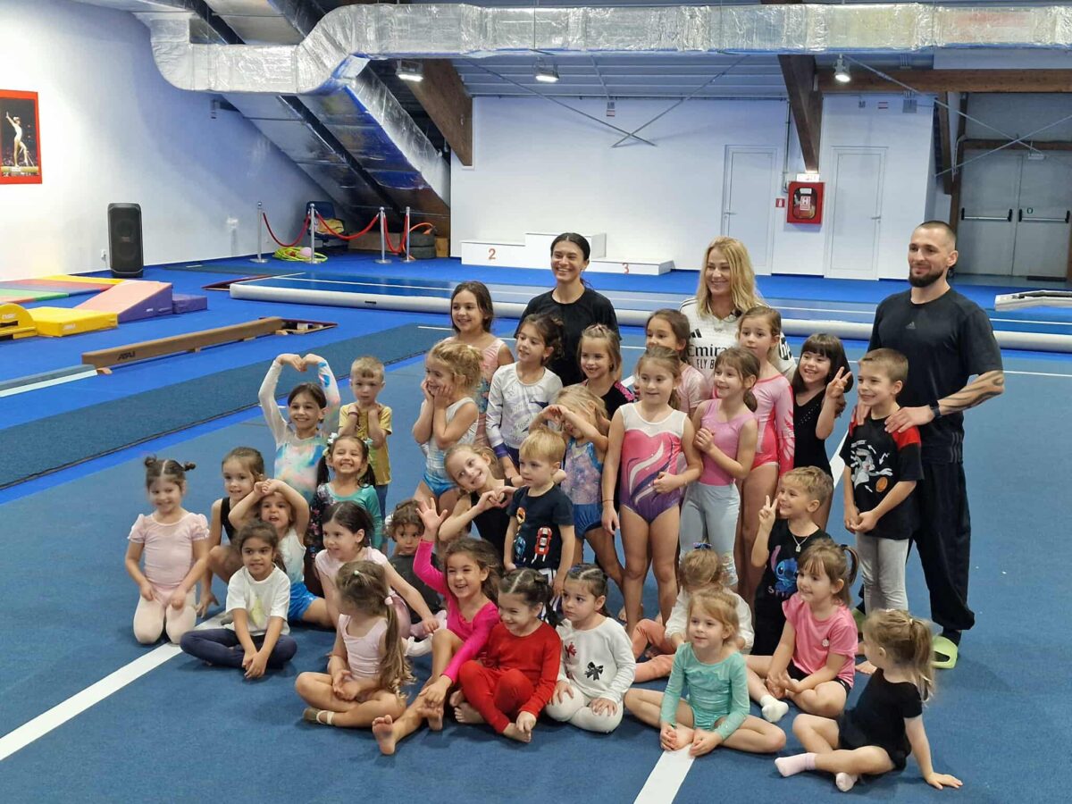 Nadia Comăneci și Diana Bulimar, alături de micile gimnaste, la GymNadia. Ce pregătește Ion Țiriac. Foto și Video