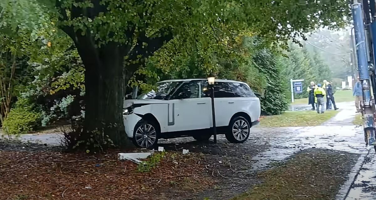 Alec Baldwin a facut praf mașina soției într-un accident dubios