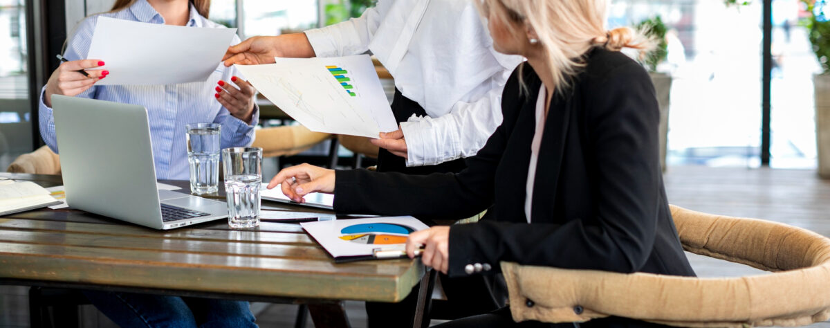 Bolojan anunță al treilea pachet de măsuri: Reduceri de personal și cheltuieli în administrație