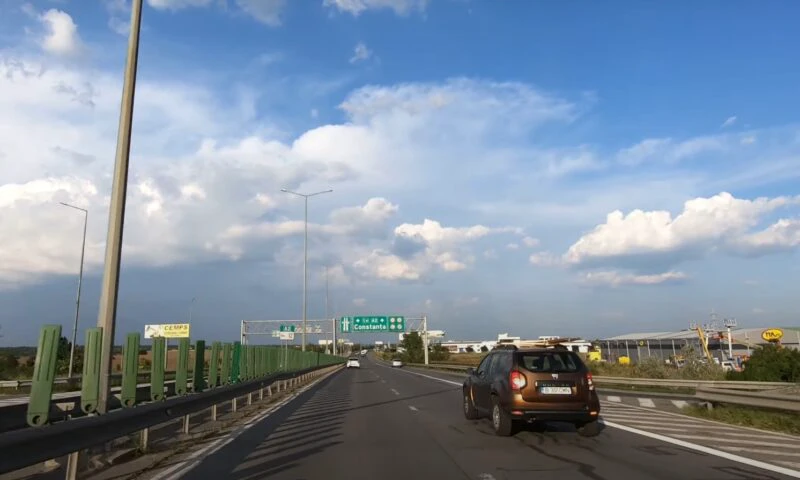 Satele de lângă autostrăzi, noile zone fierbinți ale pieței imobiliare din România