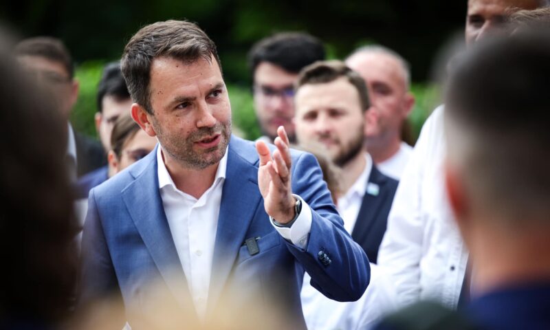 Cătălin Drulă anunță că nu se retrage din cursa pentru Primăria Capitalei și critică strategia PNL din 2024