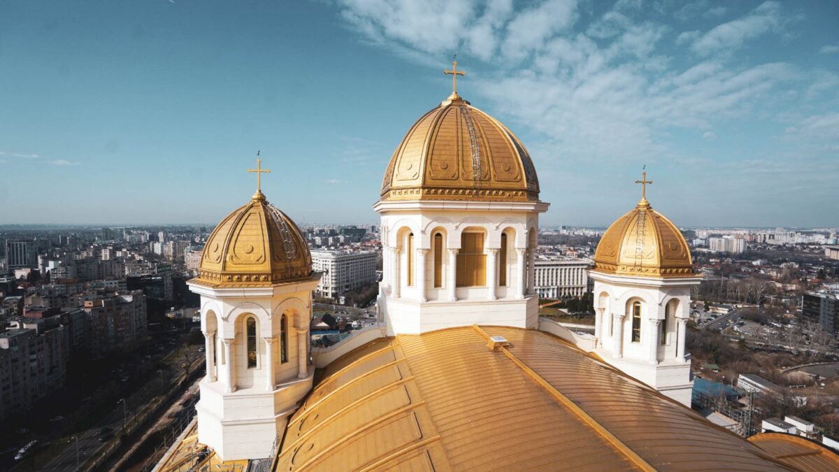 Programul slujbelor de duminică la Catedrala Națională. Câte persoane vor avea acces