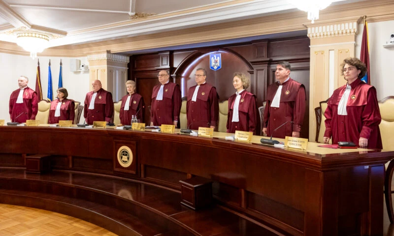 Judecătorii CCR ar putea rămâne fără unul dintre privilegii. Propunere în Senat