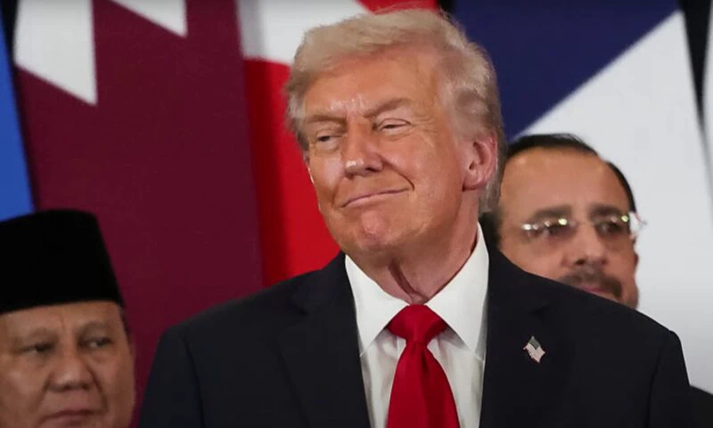 Democrații publică selectiv e-mailuri Epstein pentru a-l implica pe Trump