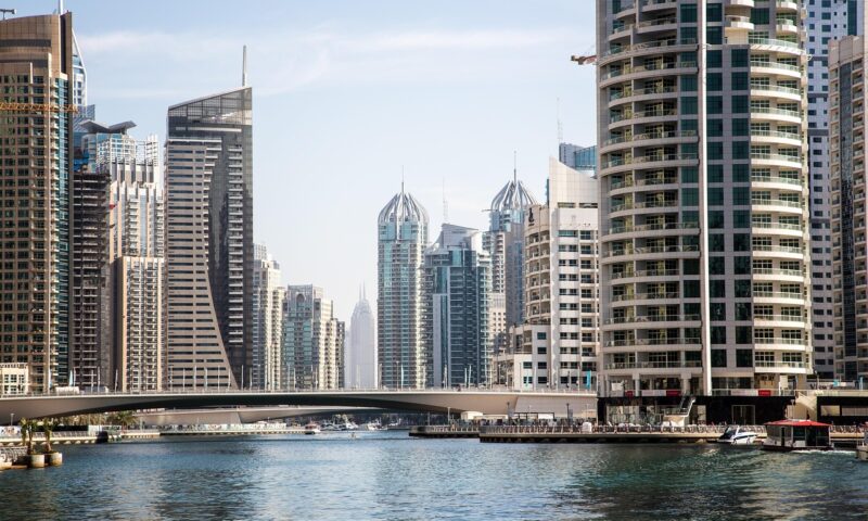 Dubai Marina și Downtown Dubai, două lumi diferite ale luxului. Ce le deosebește
