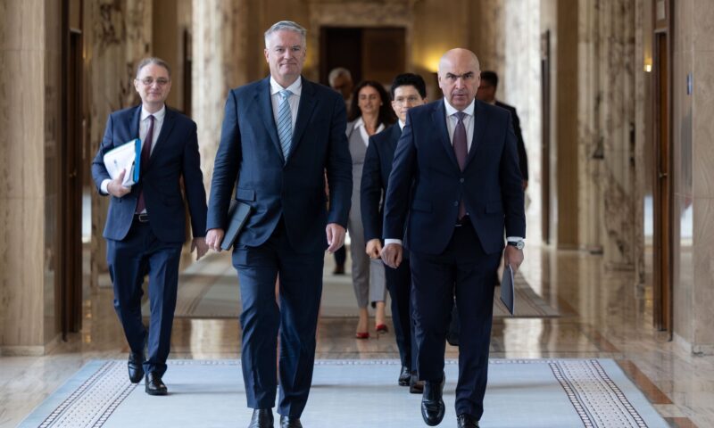 Raport OCDE despre România. Progrese în lupta anticorupție, dar avertismente dure privind sistemul politic și sănătatea