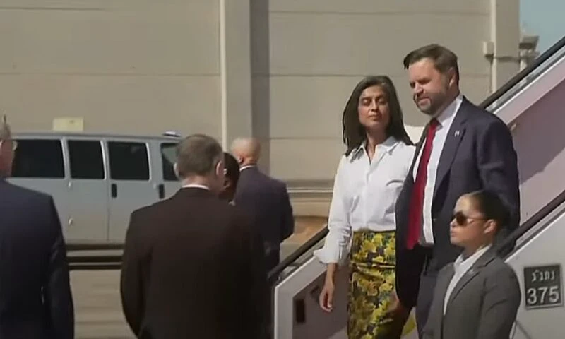 JD Vance speră ca soția sa să facă marele pas și să se convertească la creștinism