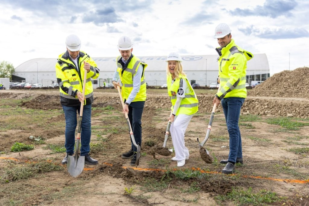 Nadia Comăneci a fost prezentă la startul construcției sălii de gimnastică ce îi va purta numele, un proiect derulat de Fundația Țiriac