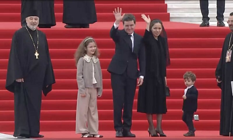 Administrația Prezidențială lansează seria de evenimente „România în lumină”. Prima temă: copiii născuți prematur