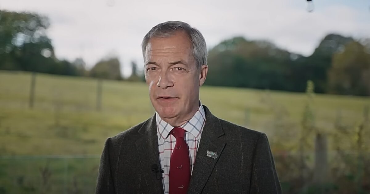 Nigel Farage câștigă teren, în timp ce guvernul lui Keir Starmer se confruntă cu dificultăți majore